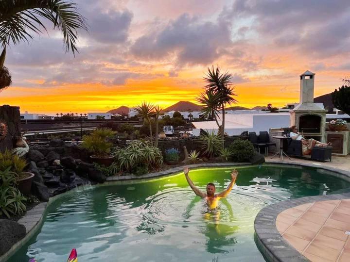 Villa Panoramica ヤイサ エクステリア 写真